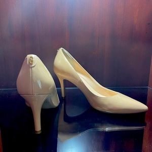 Prieta Pump ll, Maple Sugr ptnt
